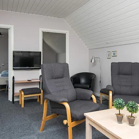 Romo Viii Apartment